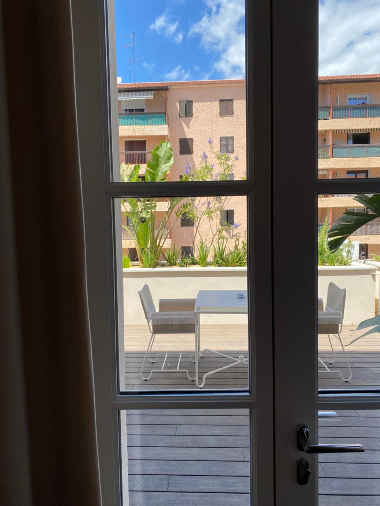 Hotel Lilou Hyères Zewnętrze zdjęcie