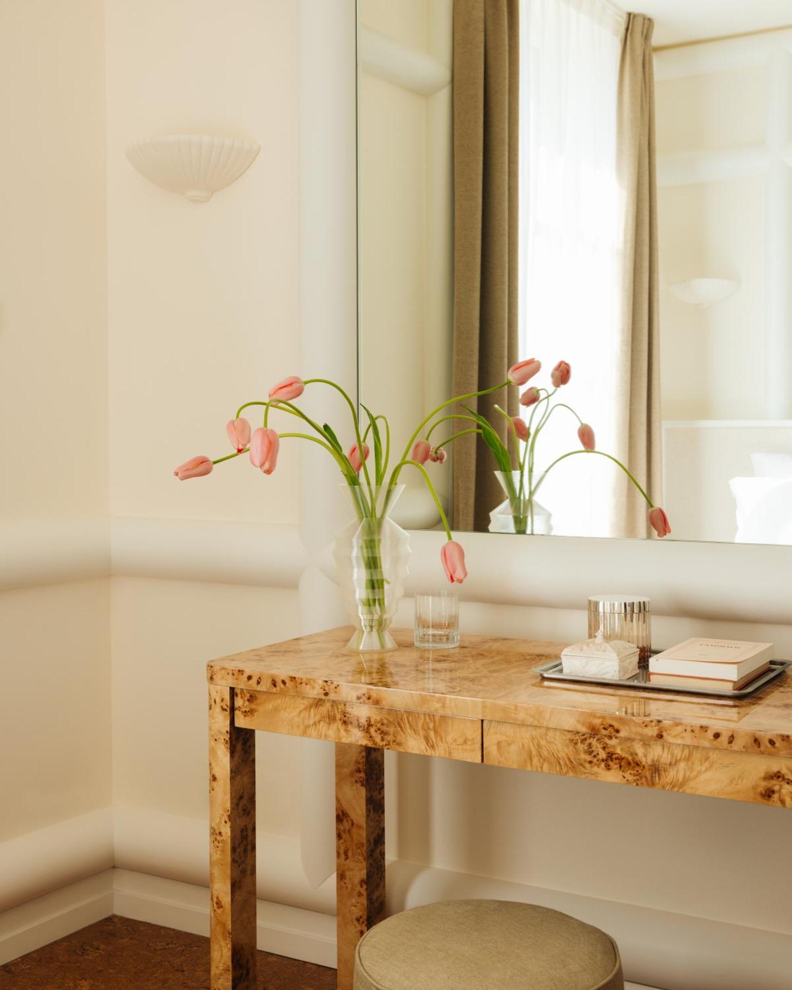 Hotel Lilou Hyères Zewnętrze zdjęcie